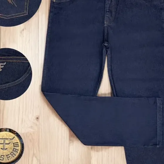 Calça country plus size em jeans escuro